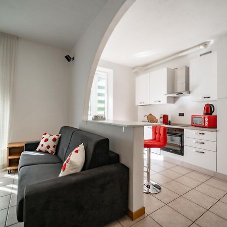 Dolce Teresa Apartment Mandello del Lario Exterior foto