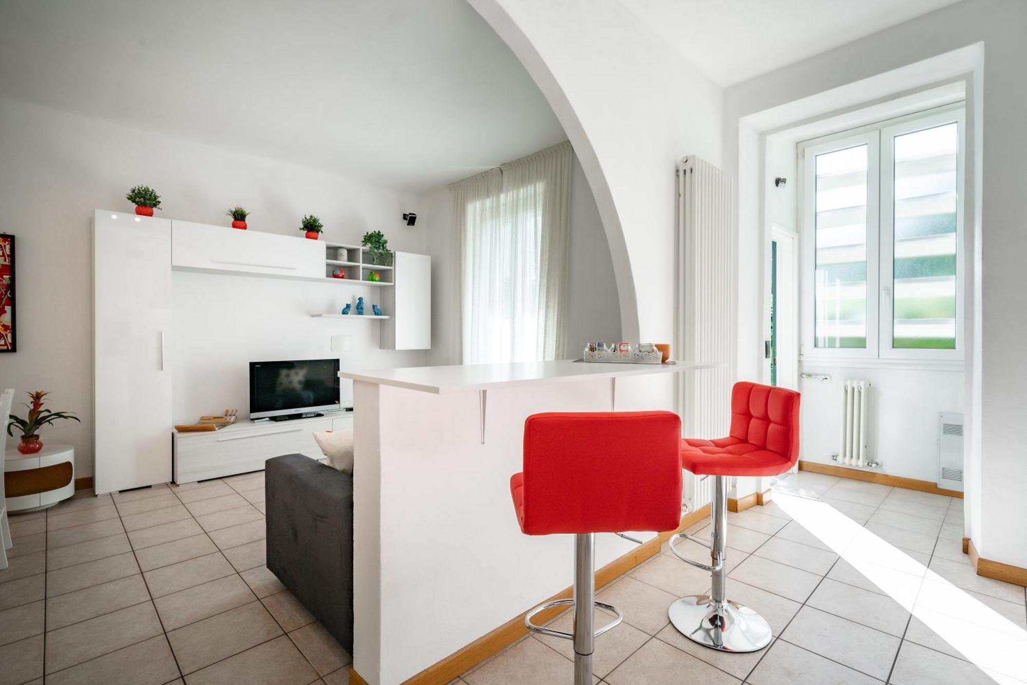 Dolce Teresa Apartment Mandello del Lario Exterior foto