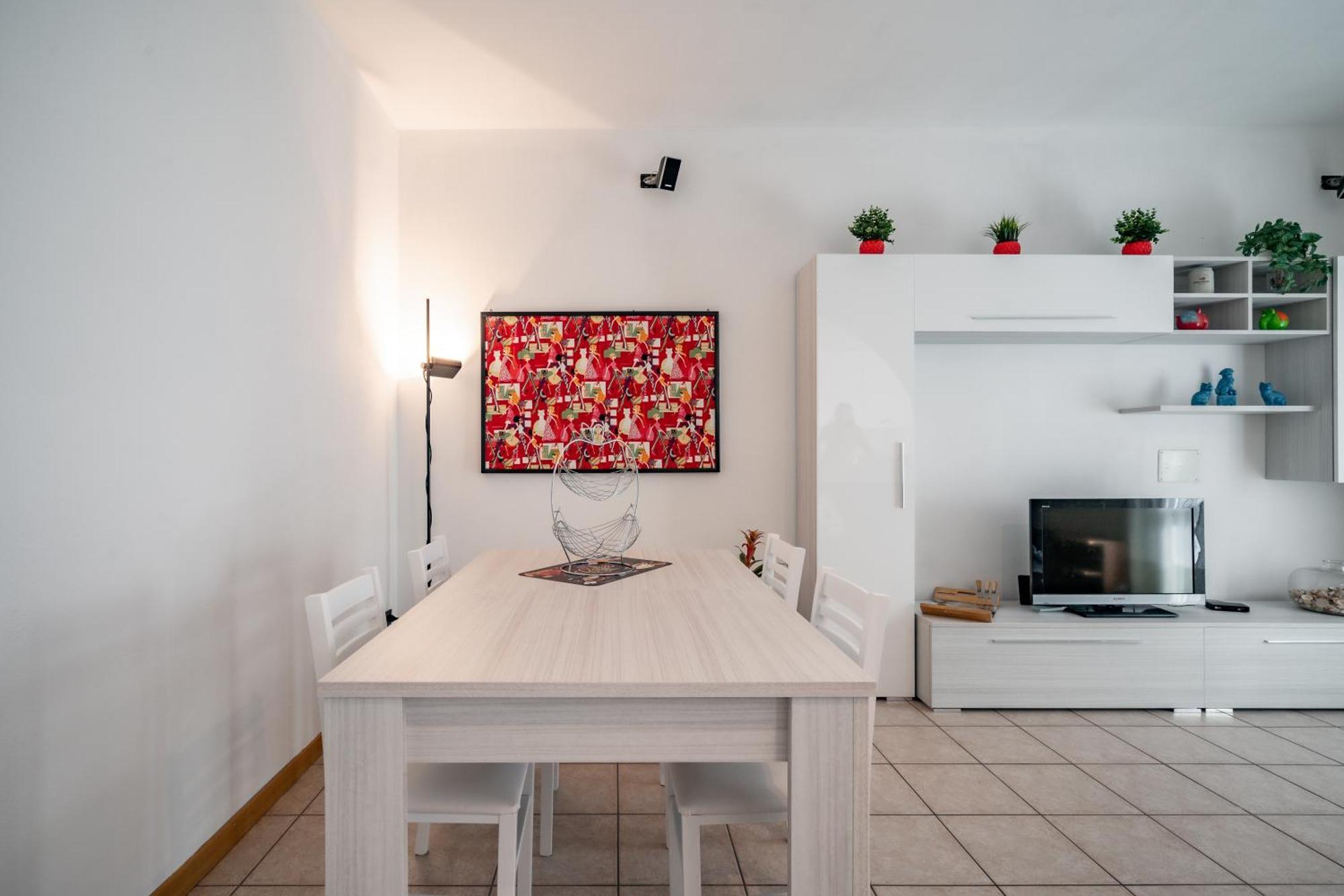 Dolce Teresa Apartment Mandello del Lario Exterior foto